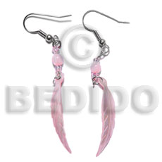 dangling 10x40mm pastel pink hammershell leaf and beads earrings -