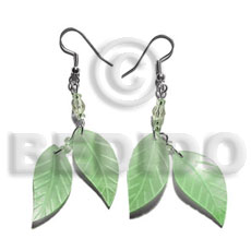 dangling double leaf pastel green hammershell 25mm -