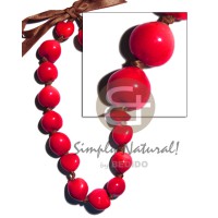 Painted graduated kukui nuts