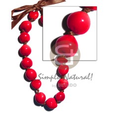 Painted graduated kukui nuts