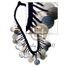 36pcs. dangling 18mm round blacklip