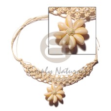 Macramie choker flower sigay
