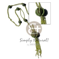 2 rows tassled green glass