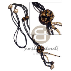 2 rows tassled black glass