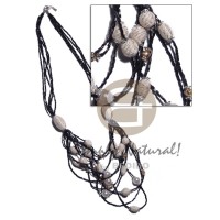 5 rows graduated multilayered black