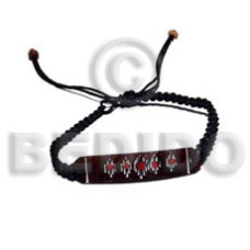 Black macrame black tab shell