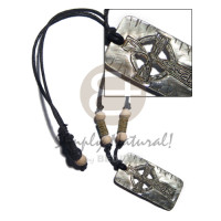 45mmx35mm carved blacklip cross on