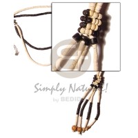 4 tassle bleach black 2-3mm coco