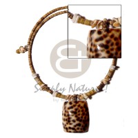 2-3mm coconut heishi tiger choker