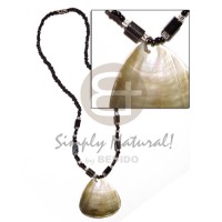 Black glass beads hematite