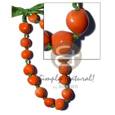 Painted graduated kukui nuts