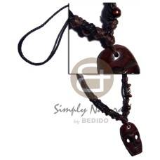 Tribal carved 40mmx23mm wooden