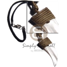 50mmx20mm kabibe shell fang pendant