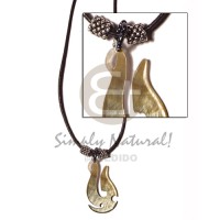 Anchor blacklip in wax cord