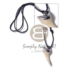 Encasted imitation shark teeth pendant