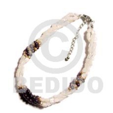 Twisted troca rice bead