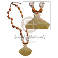 Corals acrylic crystals combination