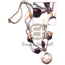 Animal print kukui nuts gold