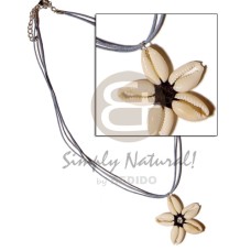 Flower sigay black center