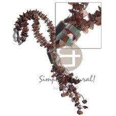 Tassled and multilayered criss cross