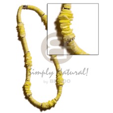 White clam white rose