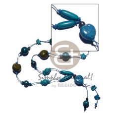 36 in. tassled wax cord