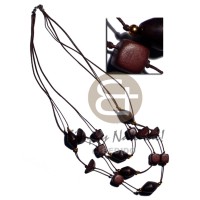 3 graduated rows dark brown