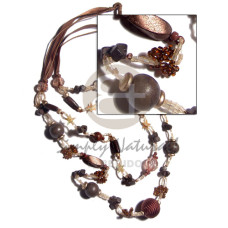 2 layers in graduated rows