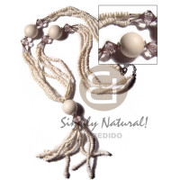 4 rows bleached white tassled